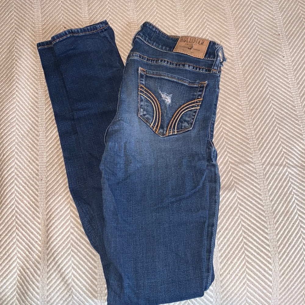 Hollister skinny jeans